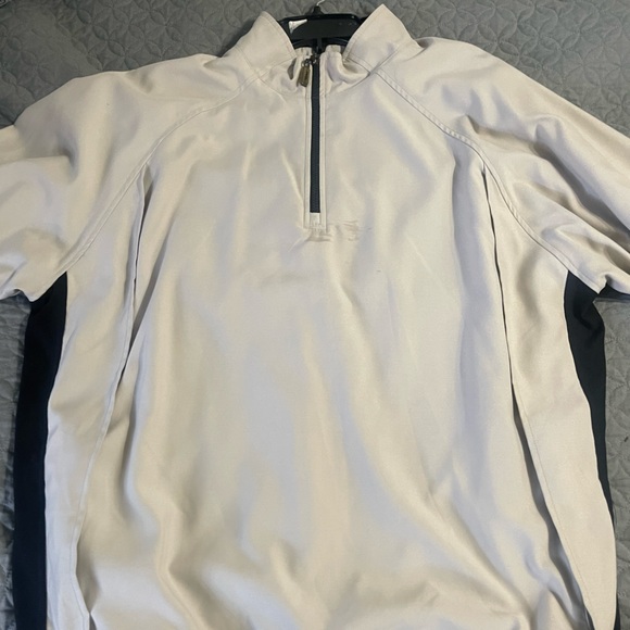 Ping 1/4 zip wind jacket with zip off sleeves. Light tan color. - Picture 4 of 4